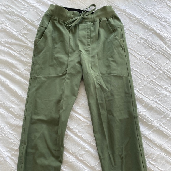 Lululemon ABC joggers - Picture 3 of 3